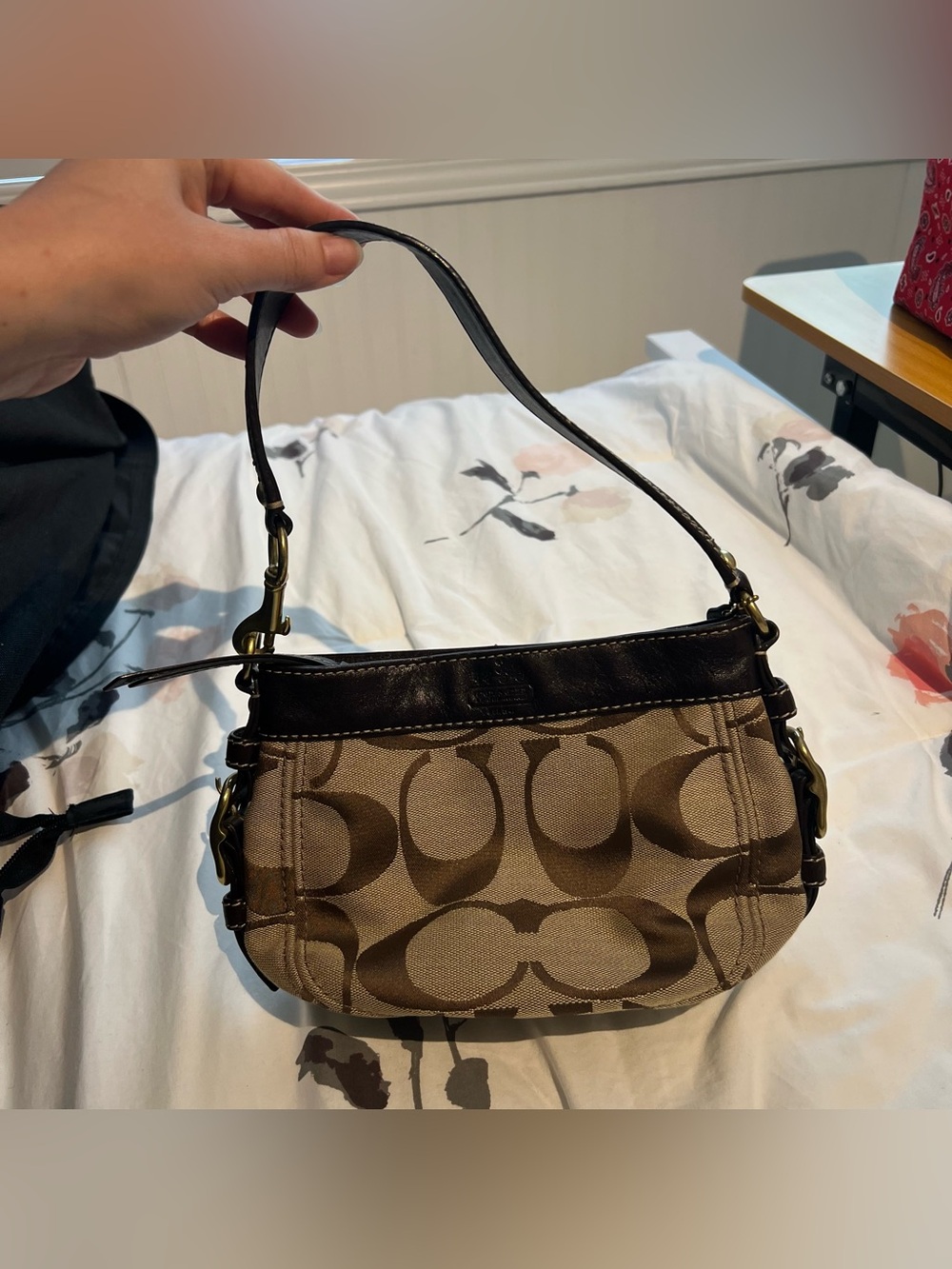 Coach Zoe Signature Mini Shoulder Bag Brown Leather Purple Interior Brass Hard.